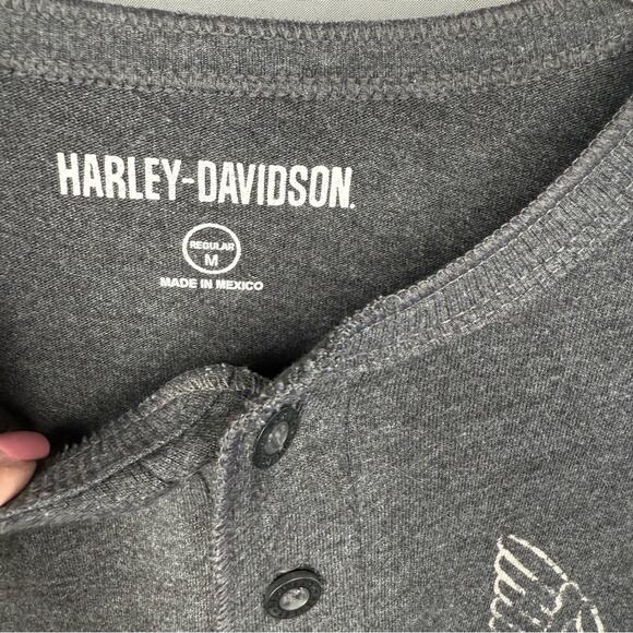 Harley-Davidson Charcoal Henley with Winged Logo size medium - Picture 3 of 4